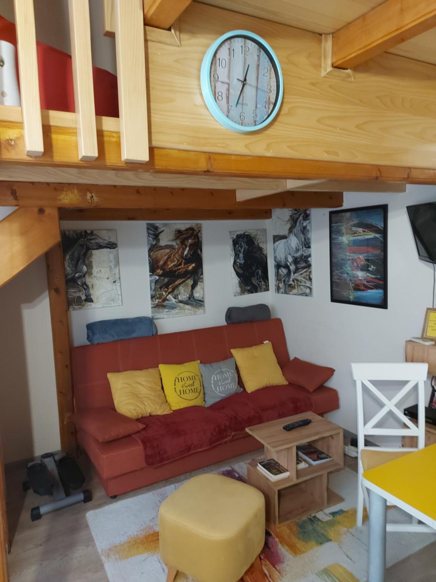 Artcenterapartment * Novi Sad